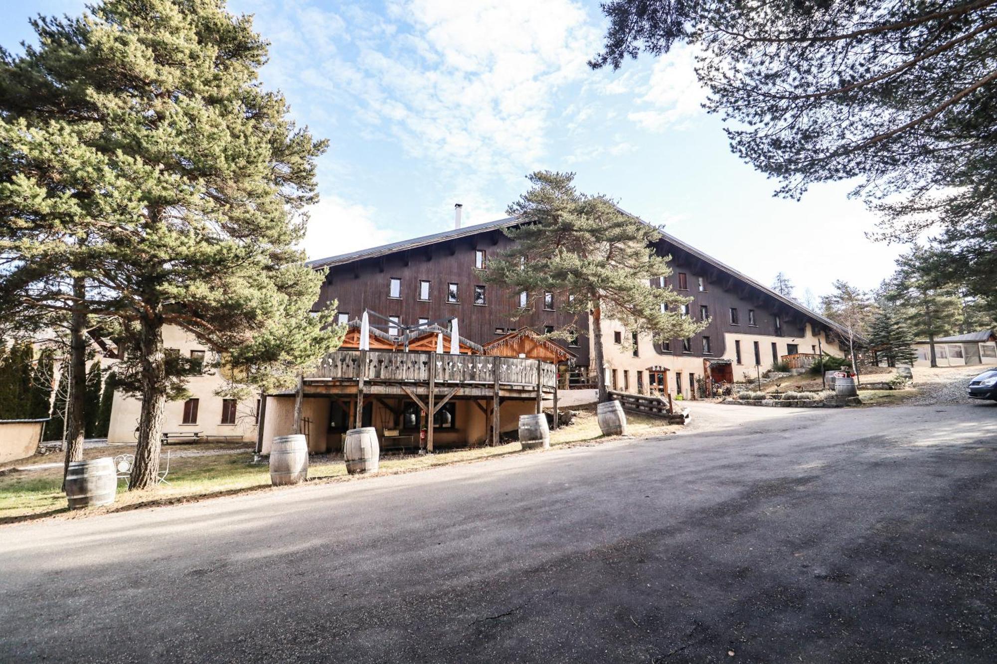 Domaine De L'Adoux Hotel Монклар Екстериор снимка